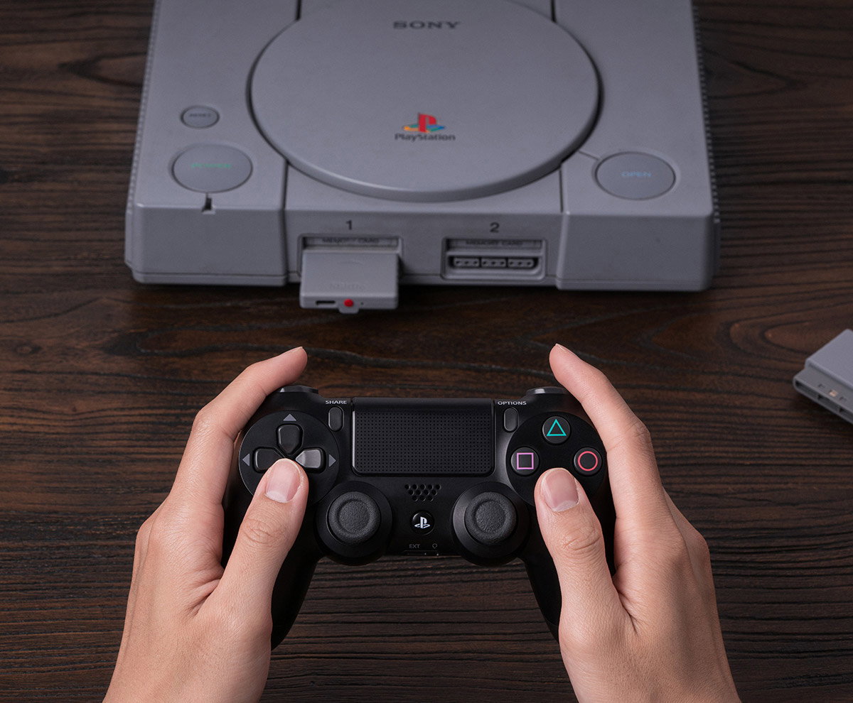 Bluetooth adapter 8BitDo Retro Receiver PS1/PS2/PC
