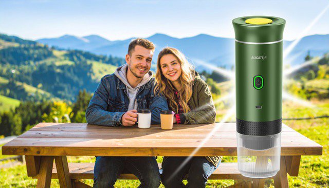 Travel coffee machine Aligator ACM003 PortaCaffé 3in1 green
