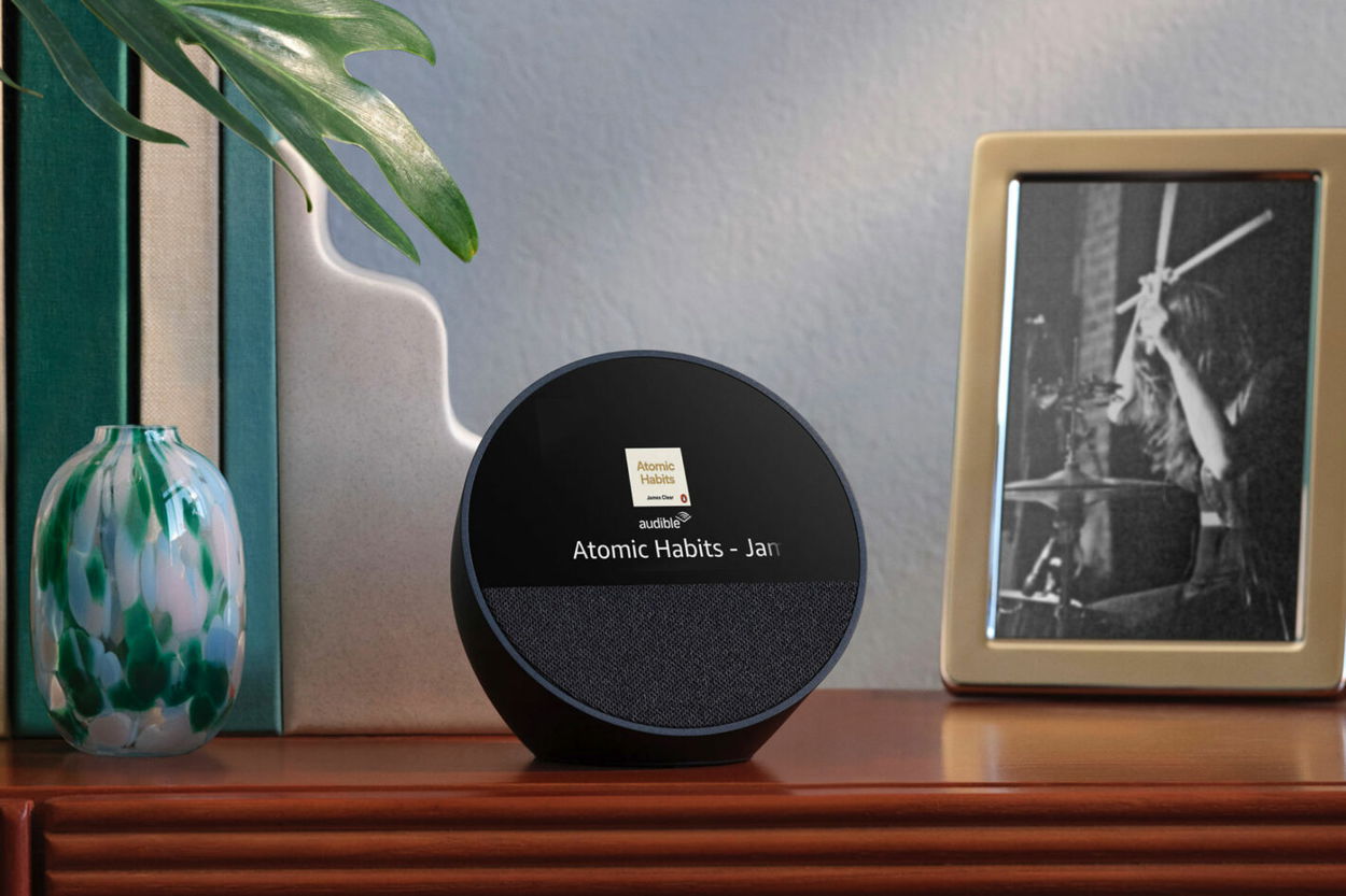 Hlasový asistent Amazon Echo Spot Black