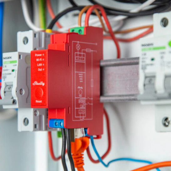 Shelly Pro 1PM switch, DIN rail switching module, power metering, LAN, Wi-Fi, and Bluetooth