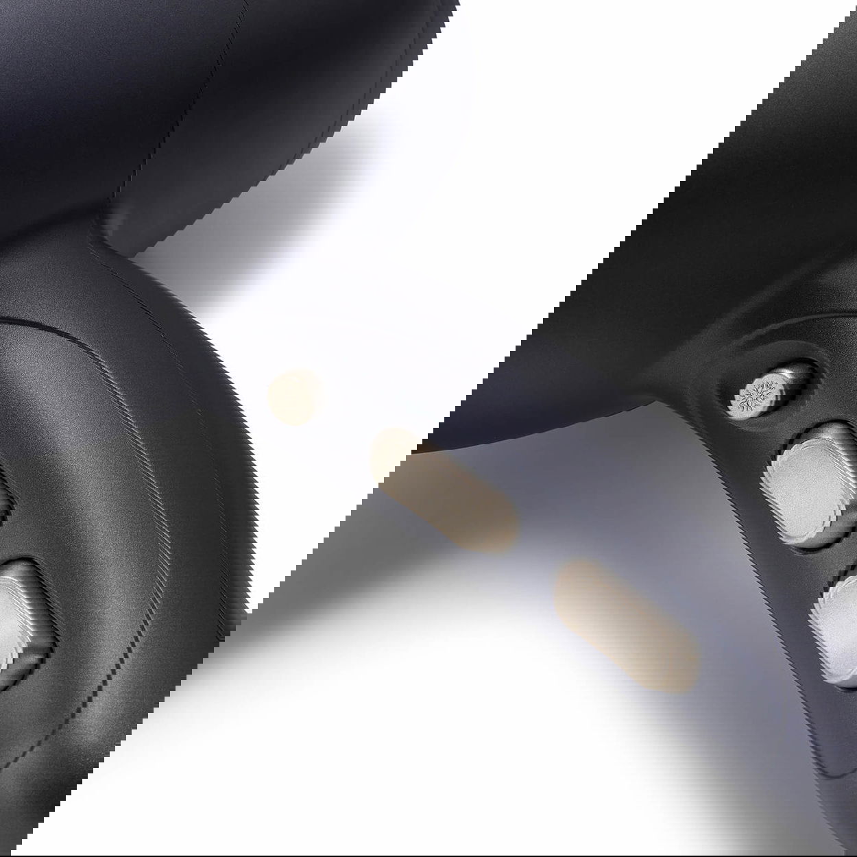 Fén na vlasy BioIonic GoldPro