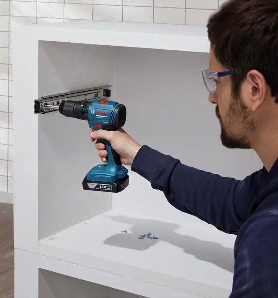 Aku vrtačka Bosch GSB 185-LI (2x aku 2.0Ah)
