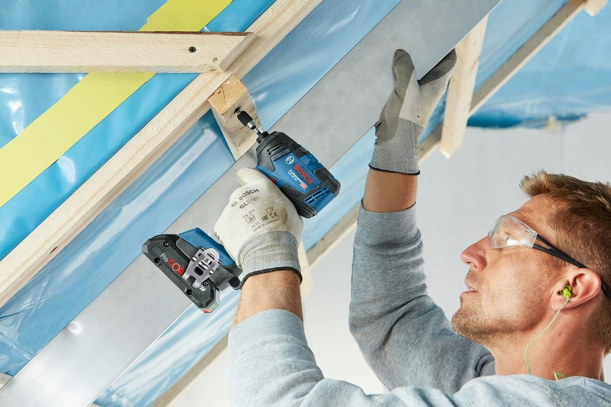 Rázový utahovák Bosch GDX 18V-200 Professional (bez aku) 0.601.9J2.204