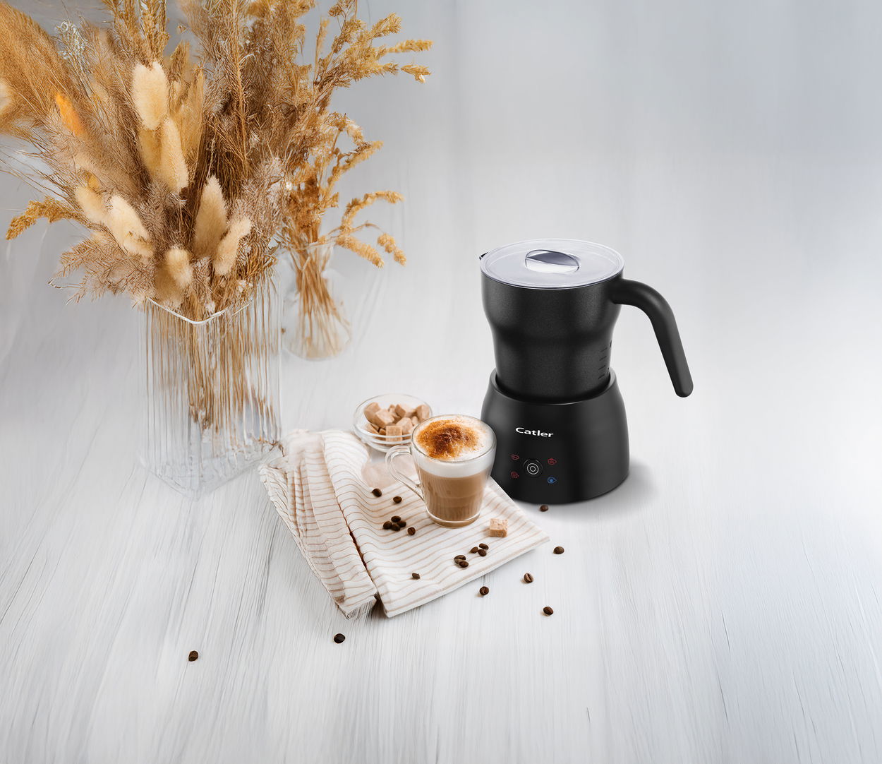 Šlehač mléka CATLER MF 620