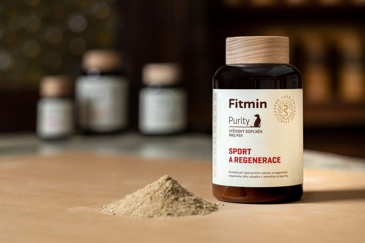 Doplněk stravy pro psy Fitmin Purity Sport a regenerace doplněk pro psy 240 g