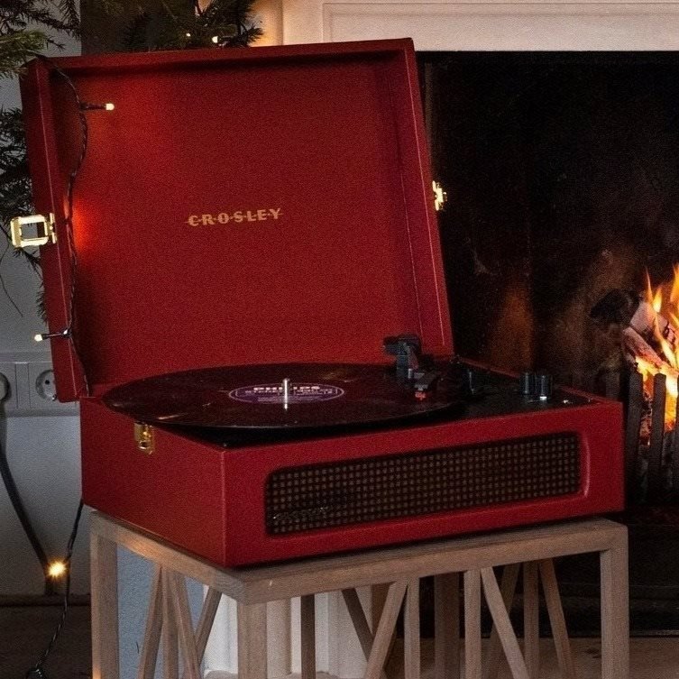 Gramofon Crosley Voyager - Burgundy Red