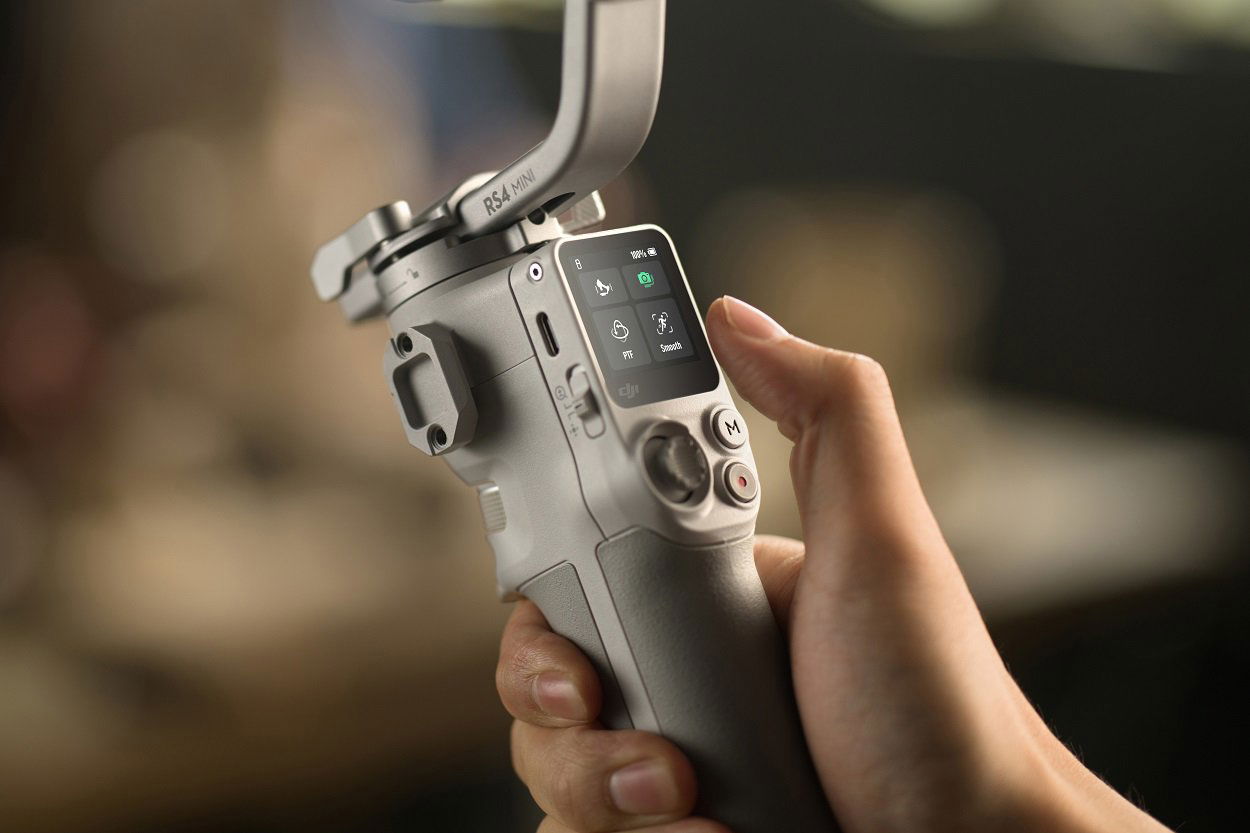 Stabilizátor DJI RS 4 Mini Combo