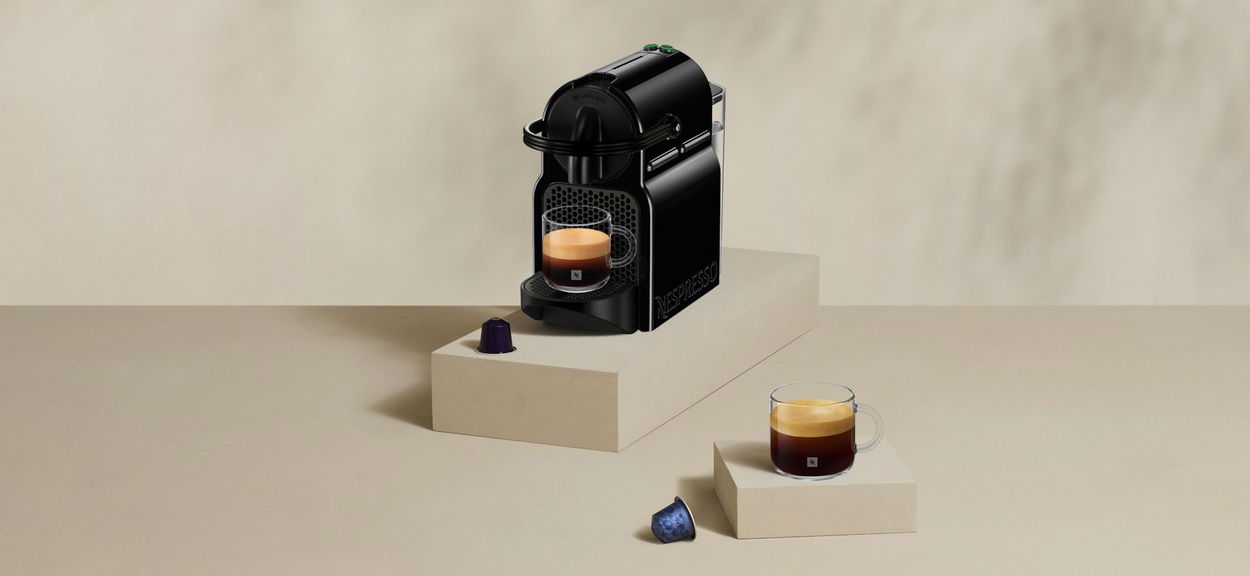 Kávovar na kapsle Nespresso De'Longhi Inissia