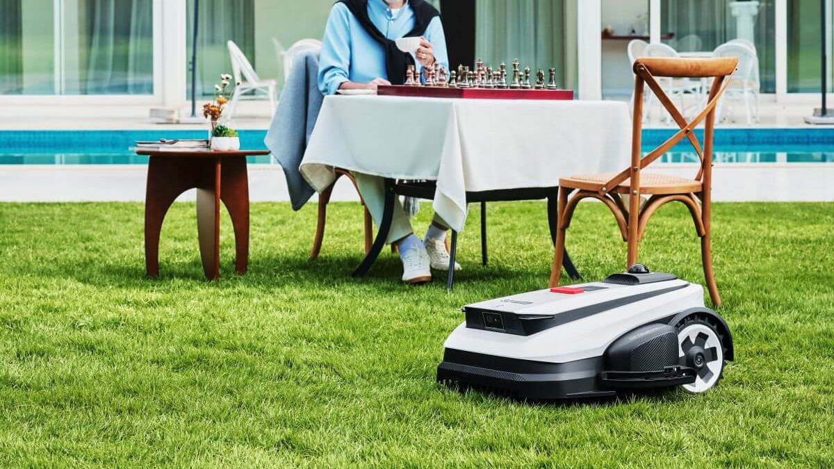 Robotická sekačka ECOVACS Goat A3000 LiDAR PRO