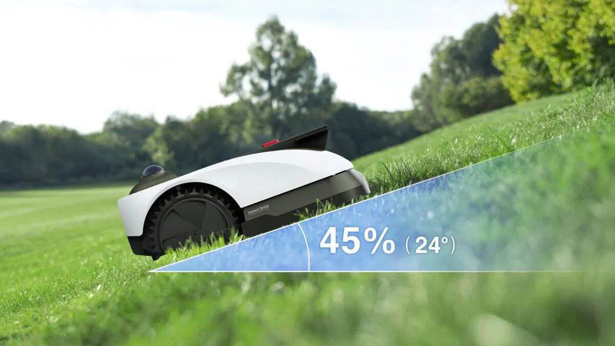 Robotická sekačka ECOVACS Goat O1200 LiDAR PRO