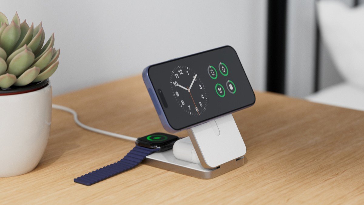 Epico UltraBase 4-in-1 (8000mAh) & EF50 wireless charging stand