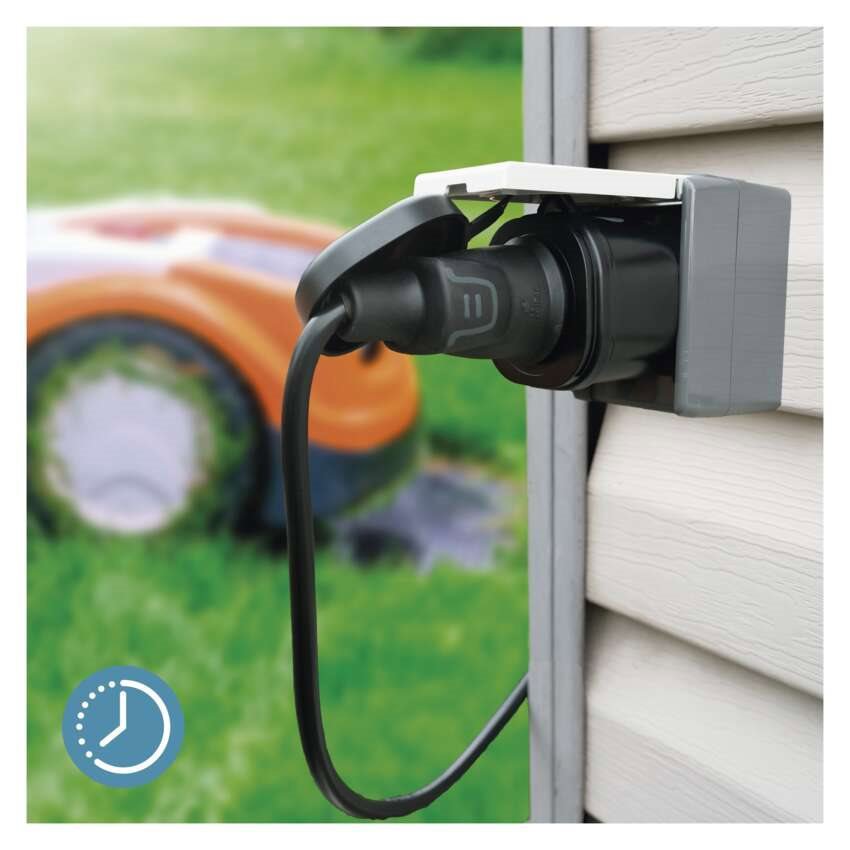 Chytrá zásuvka EMOS GoSmart WiFi venkovní zásuvka IP44 IP-3005F s časovačem