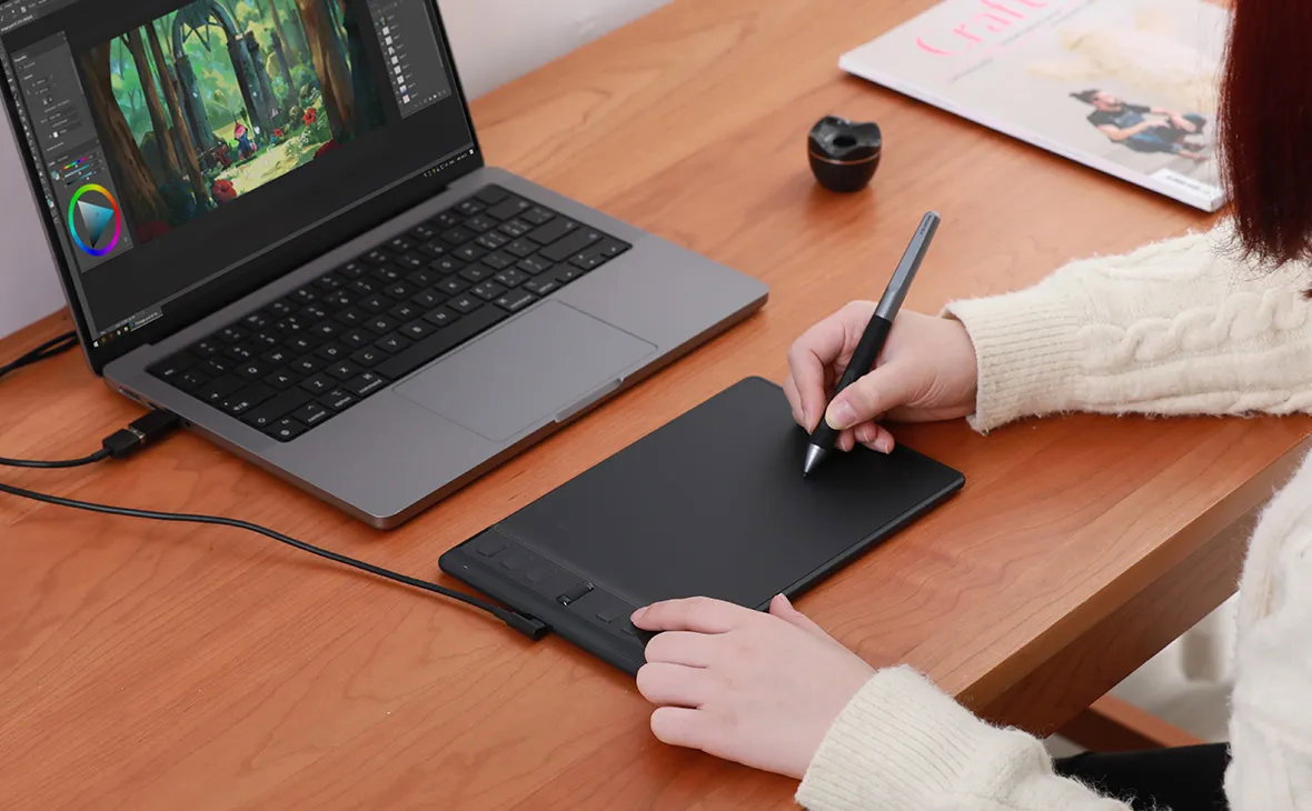 Huion Inspiroy 2 S Graphics Tablet, Black