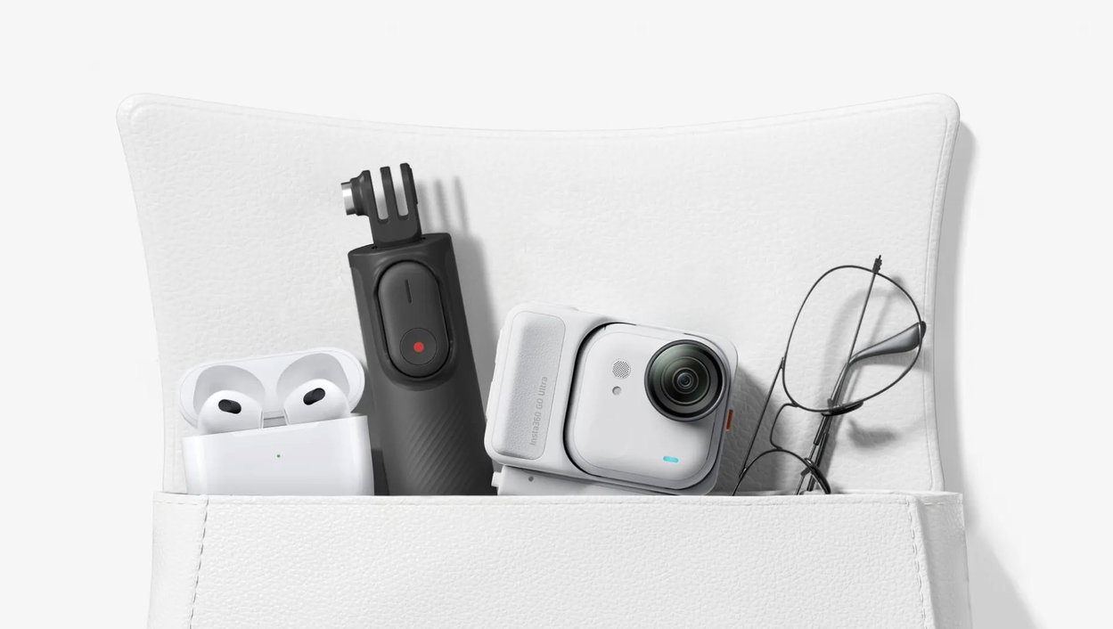Insta360 Mini 2-in-1 Tripod 2.0 Remote Kit