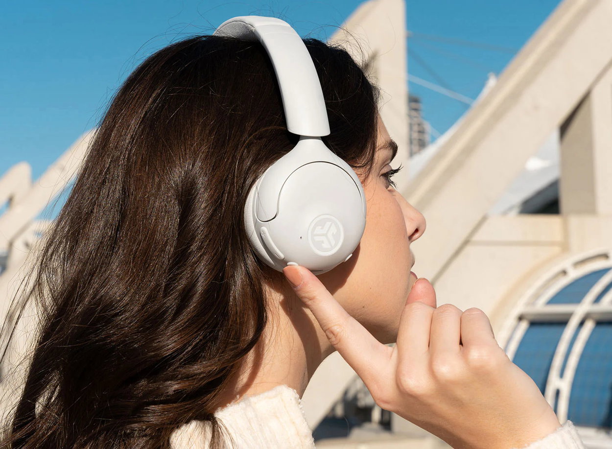 Jlab Go Lux ANC wireless headphones