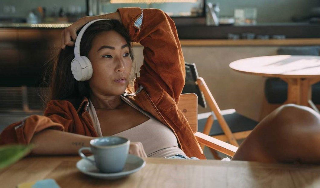 Bezdrátová sluchátka JBL Tune 520BT