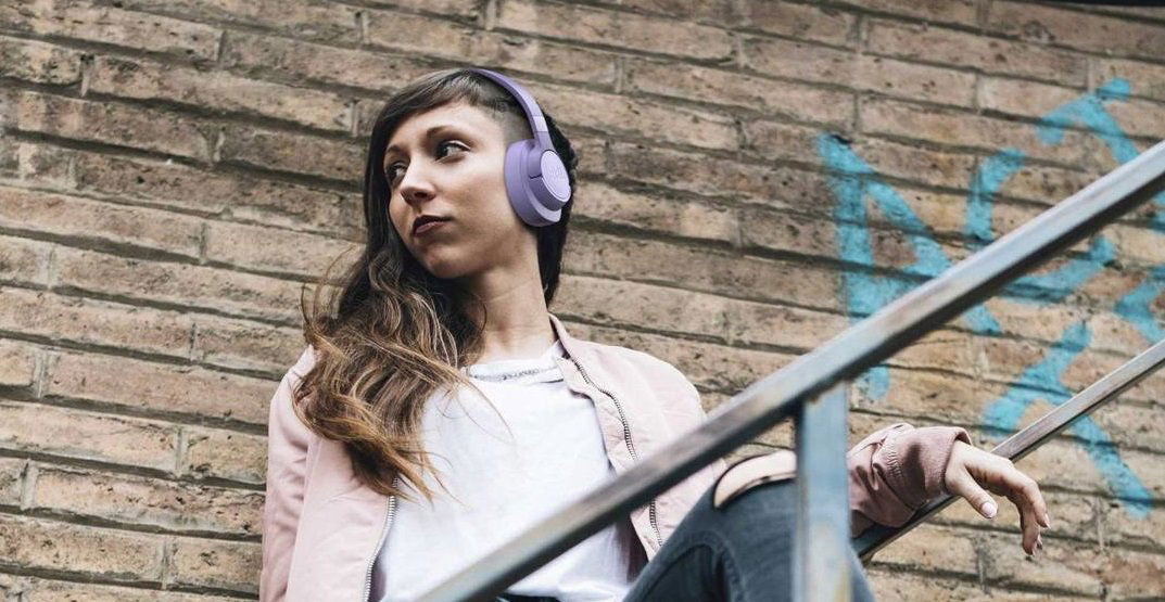 Bezdrátová sluchátka JBL Tune 720BT