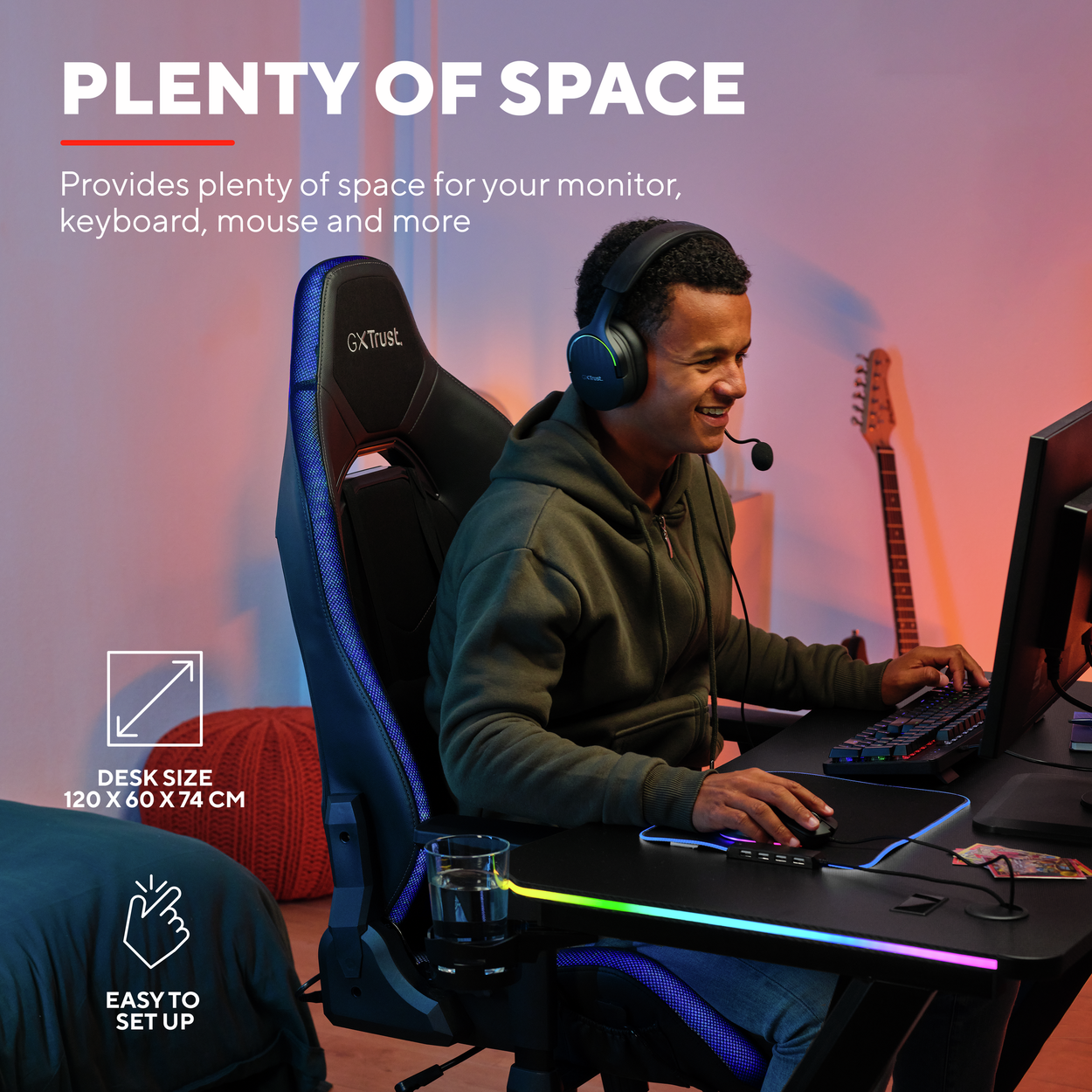 Trust GXT709 Luminus RGB gaming desk