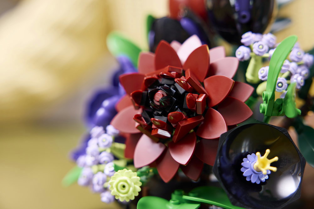 LEGO® Botanicals 11513 Dark Bouquet