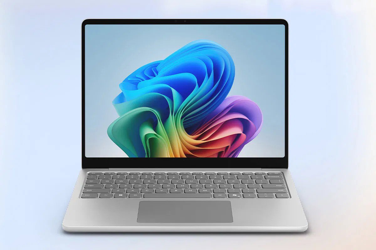 Microsoft Surface Laptop|Copilot+ PC|13"|Snapdragon X Plus|16GB|256GB|Platinum laptop (adapter nélkül)