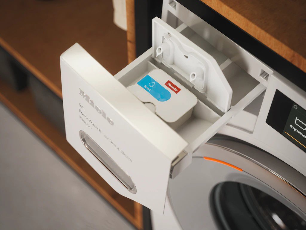 Práčka MIELE WWB 680 WCS 125 Edition