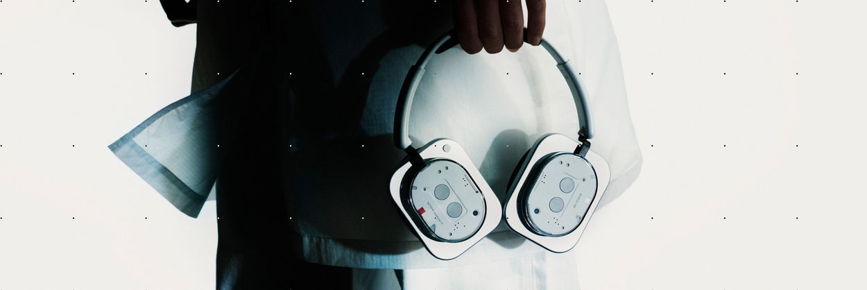 Bezdrátová sluchátka NOTHING Headphone (1)