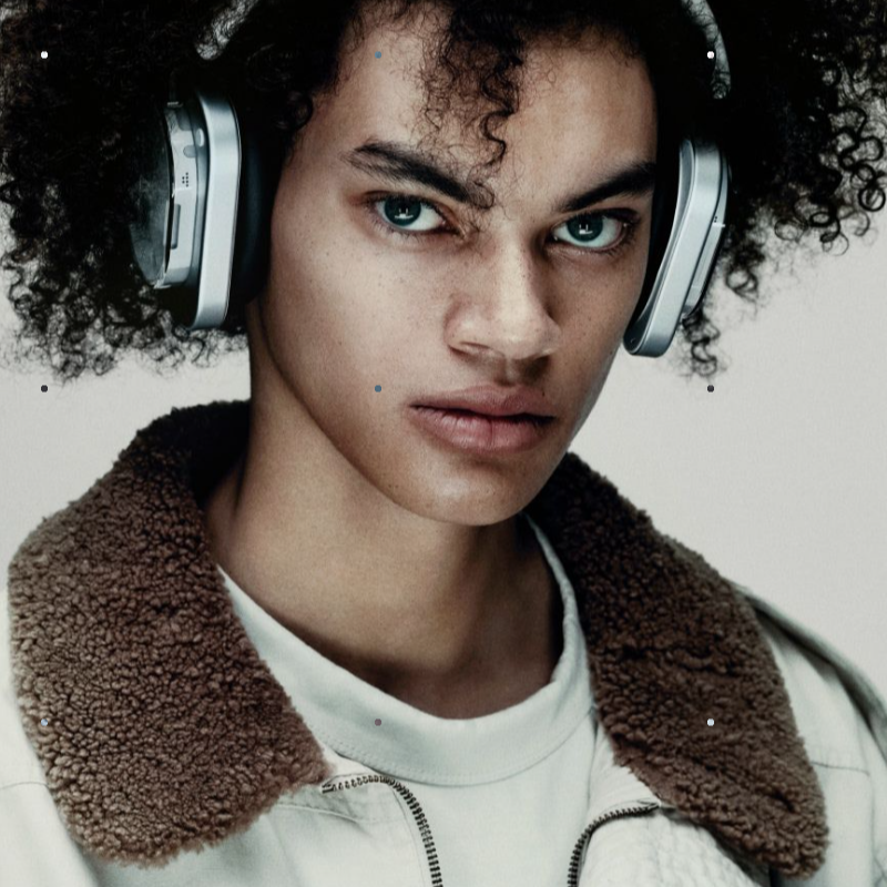 Bezdrátová sluchátka NOTHING Headphone (1)