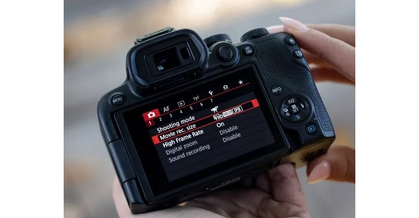 Digitální fotoaparát Canon EOS R10 tělo