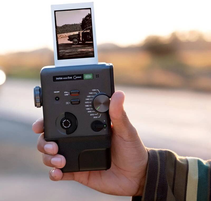 Fujifilm instax mini Evo Cinema Instant Camera