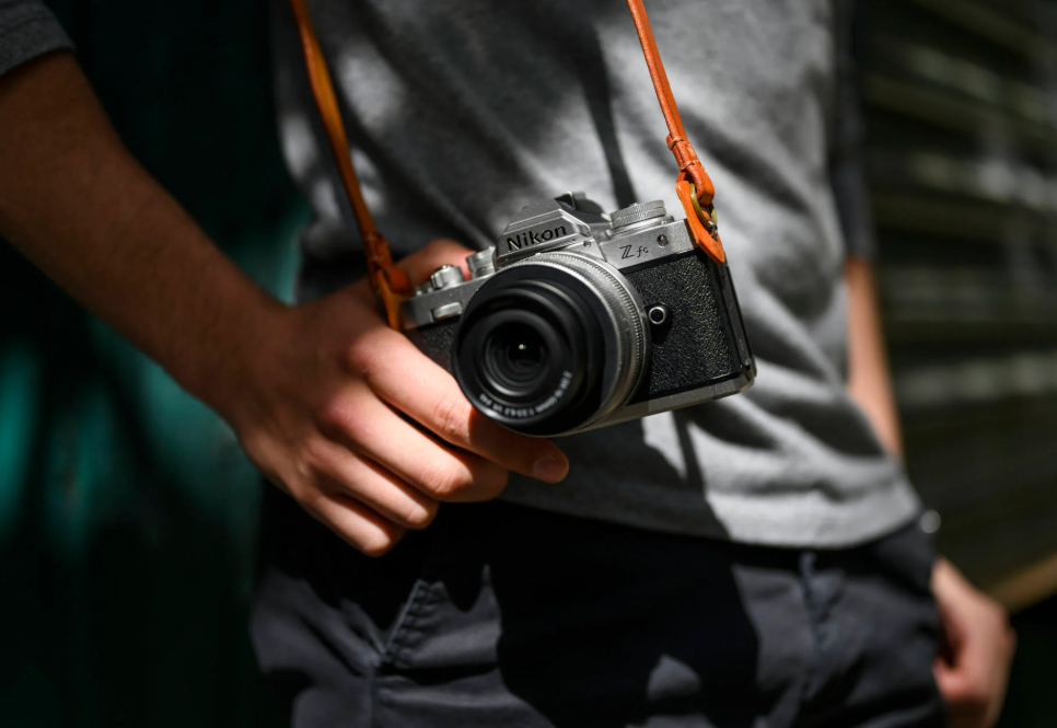 Digitální fotoaparát Nikon Z fc + Z DX 16–50 mm f/3,5–6,3 VR + Z DX 50–250 mm f/4,5–6,3 VR
