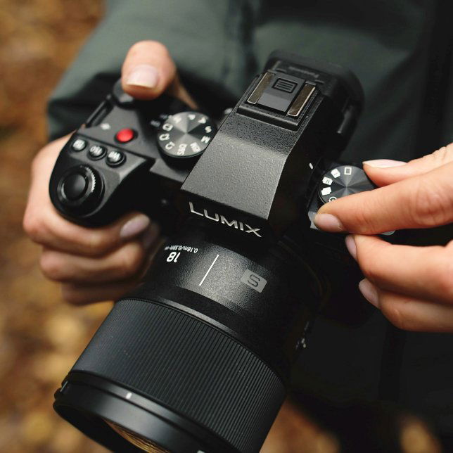 Digitální fotoaparát Panasonic Lumix DC-S5 Mark II tělo