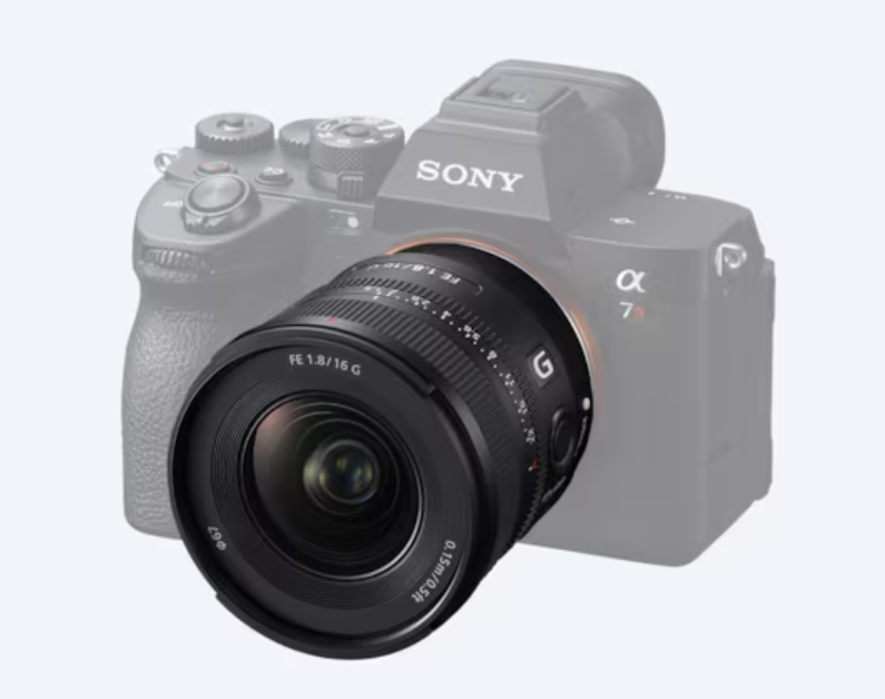 Sony FE 16mm f/1.8 G lens