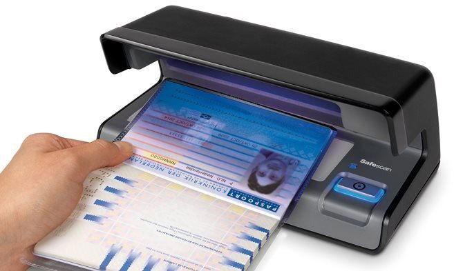 Detektor padělků SAFESCAN 70 černý