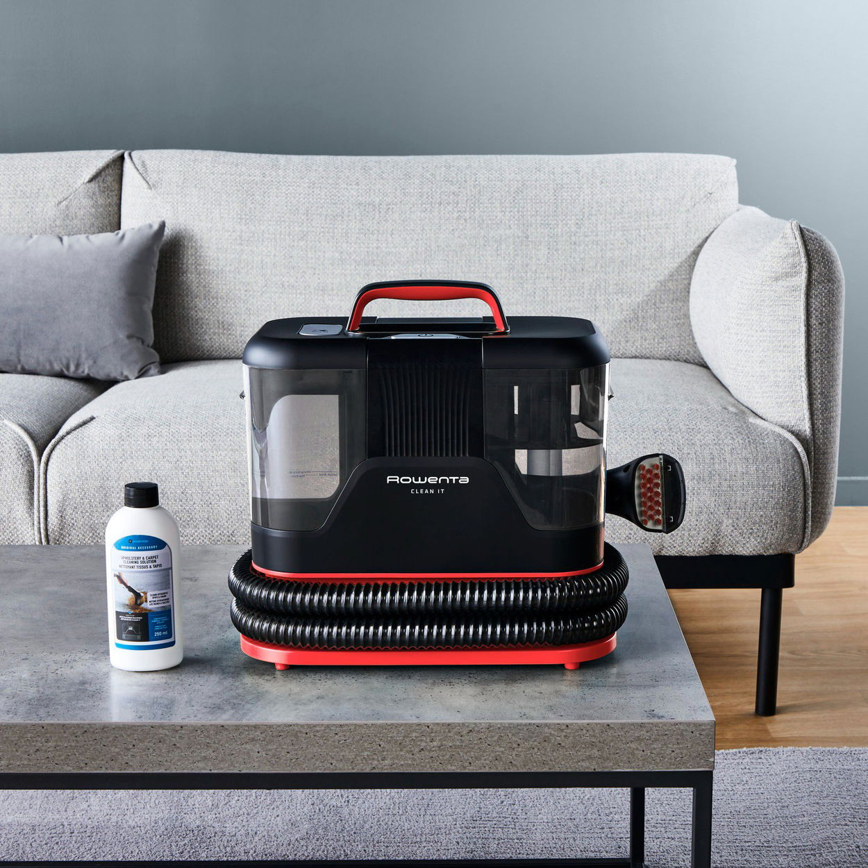 Čistič koberců Rowenta IN5012F0 Clean It