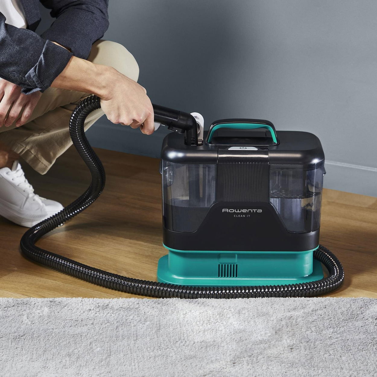 Čistič koberců Rowenta IN5020F0 Clean IT 750W