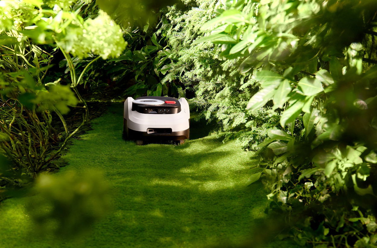 Robotická sekačka SEGWAY Navimow Robotická sekačka i220E Lidar 2000 m2 (Lidar + Vision)