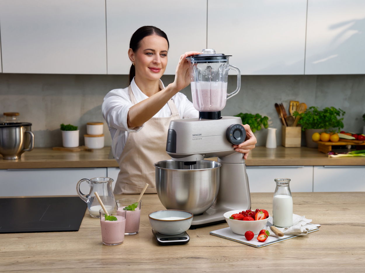 Kuchyňský robot SENCOR GORDON STM 7651WS