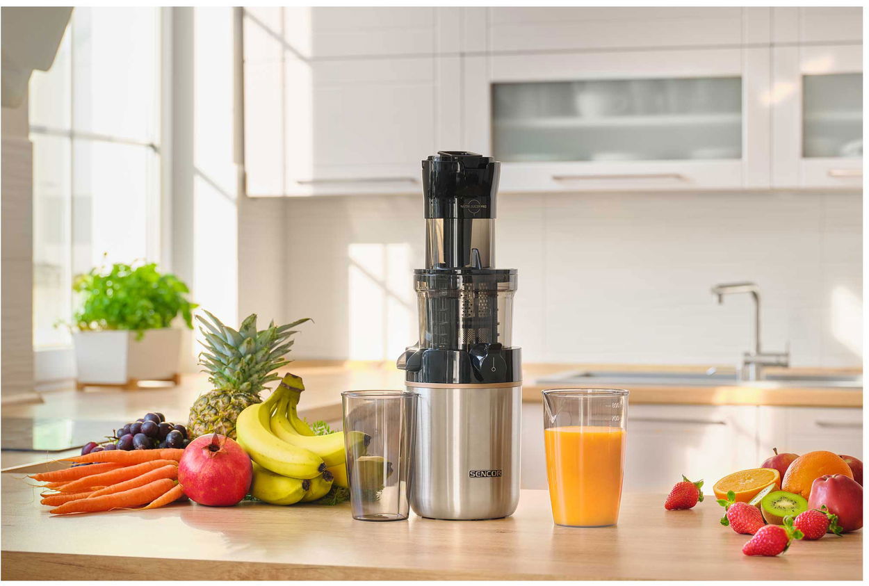 Odšťavňovač SENCOR SSJ 8050SS