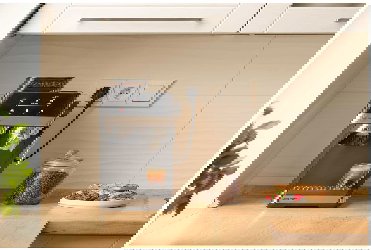 Pákový kávovar SENCOR SES 5000SS Espresso