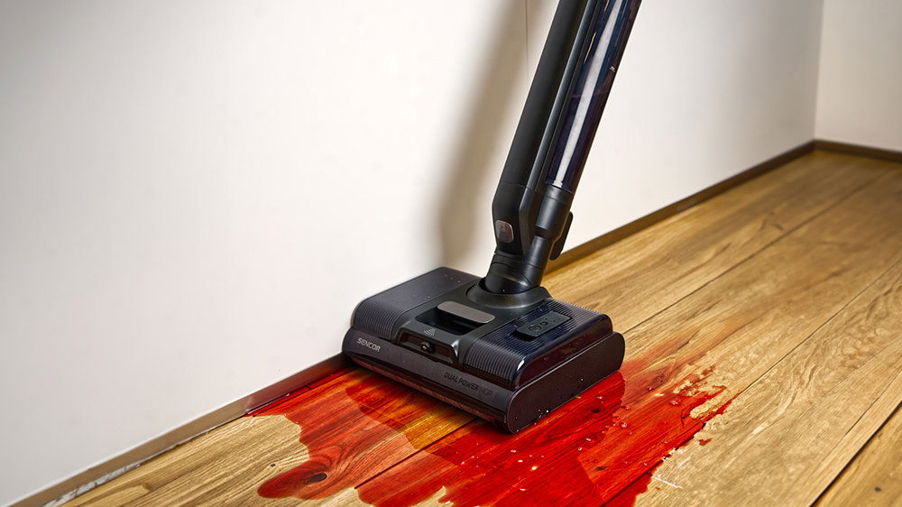 Podlahová myčka SENCOR S88 AQUINO+ SVW 8872BK