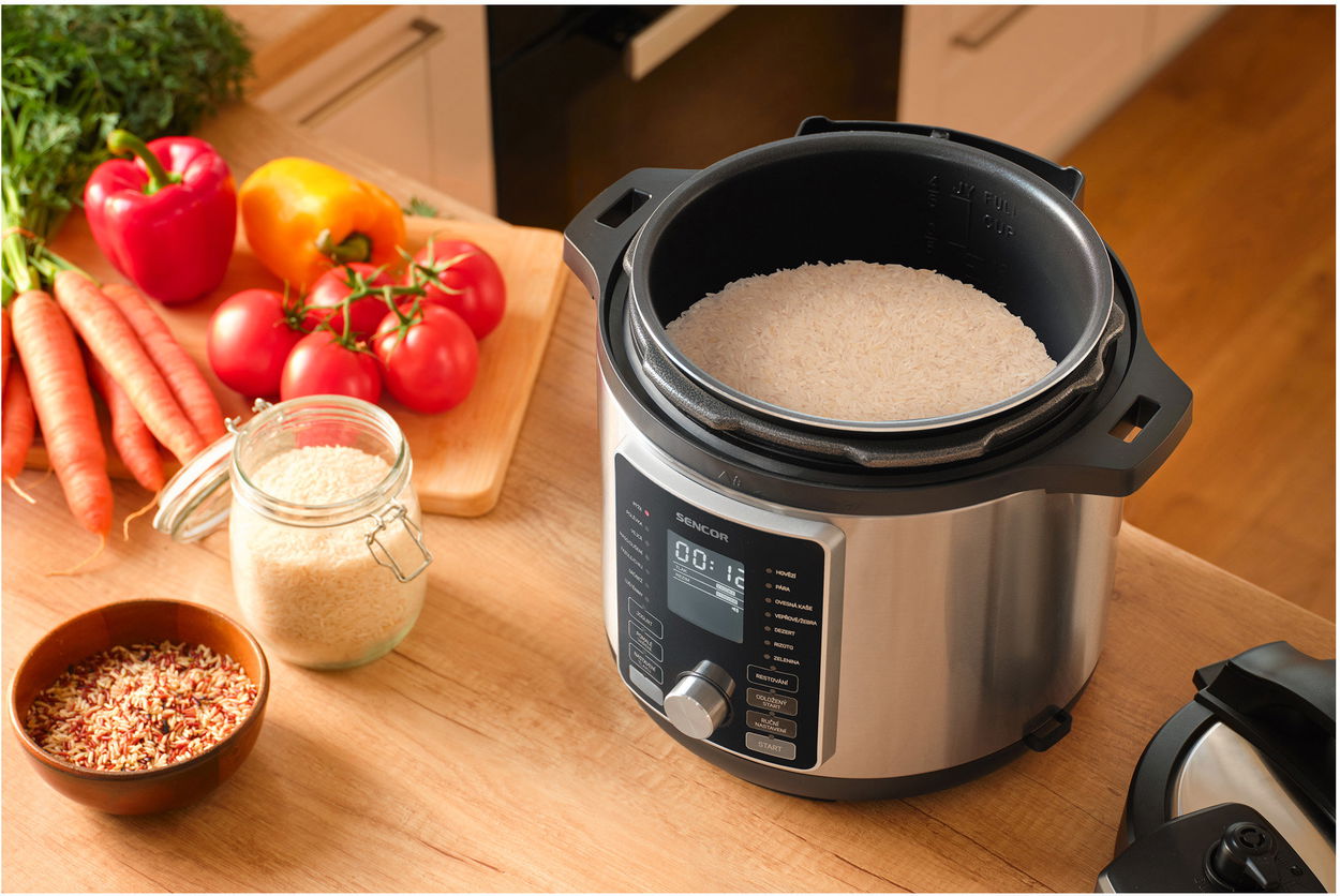 Tlakový hrnec SENCOR SPR 6600SS-CZE2