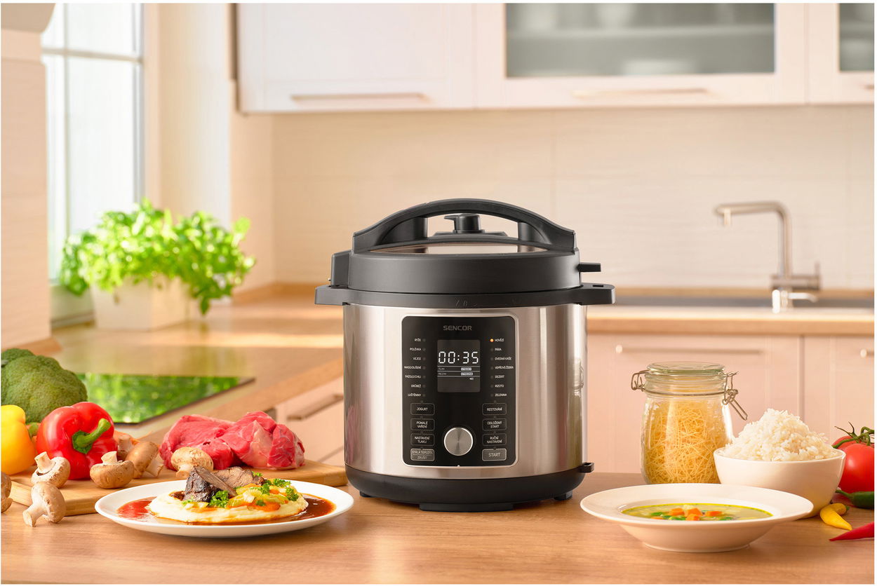 Tlakový hrnec SENCOR SPR 6600SS-CZE2