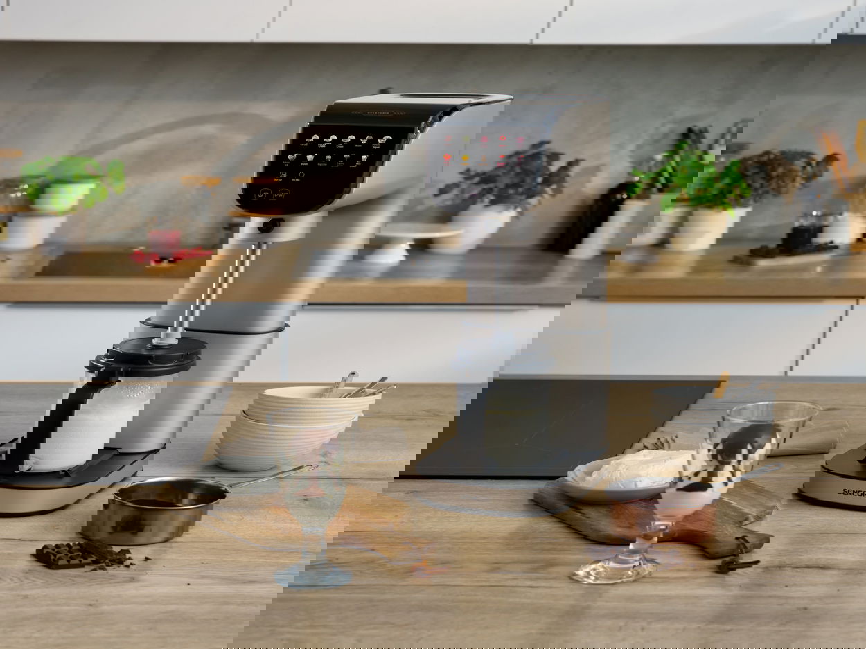 Zmrzlinovač SENCOR SIC 5050WS