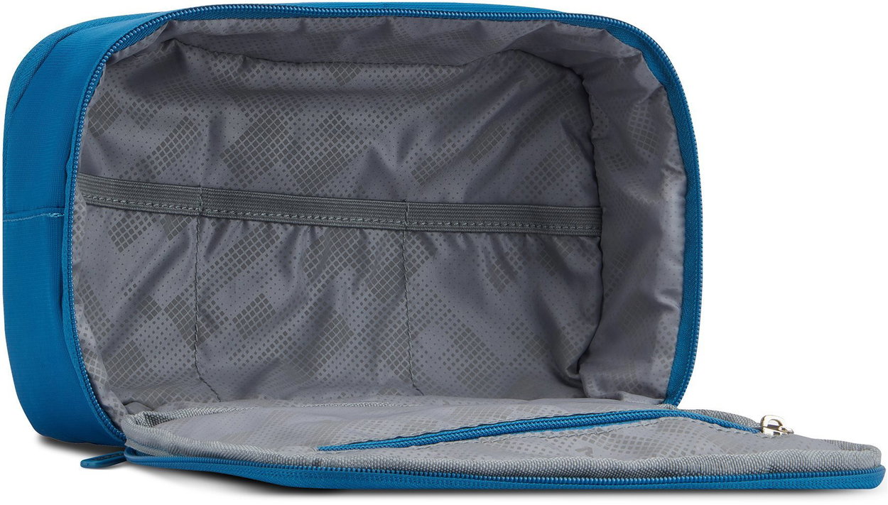 The blue Roncato MOVE bag is ideal for storing cosmetics while travelling