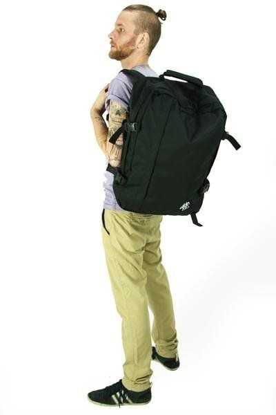 Cestovní batoh CabinZero Classic 44 L Absolute Black