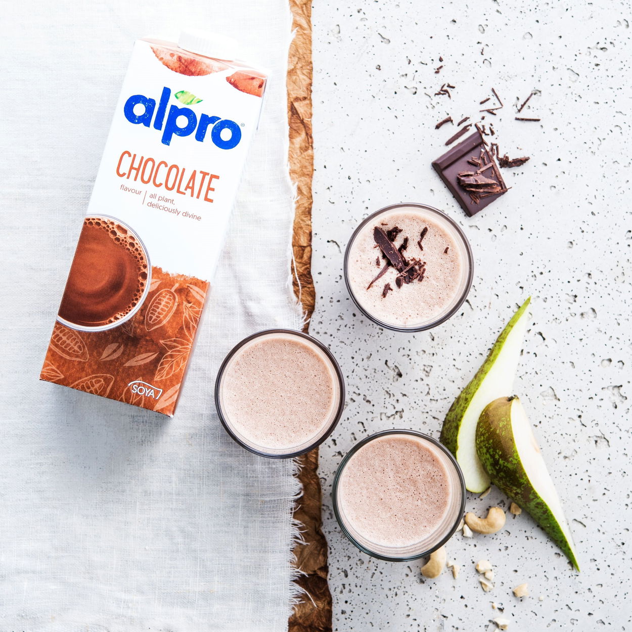 Rostlinný nápoj Alpro sójový nápoj s čokoládovou příchutí 8x1l