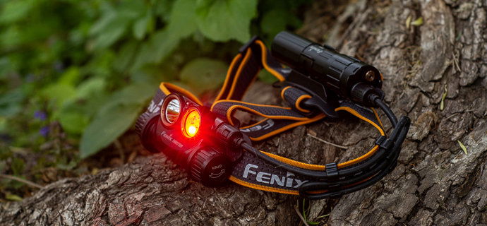 Čelovka Fenix HM75R