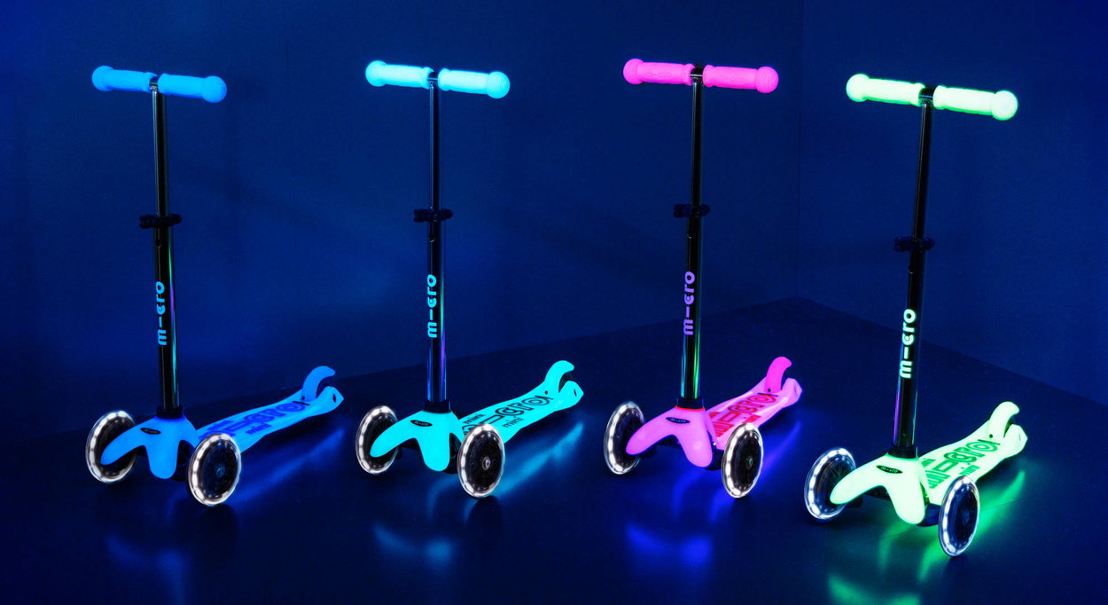 Kids Scooter Micro Mini Deluxe Glow LED