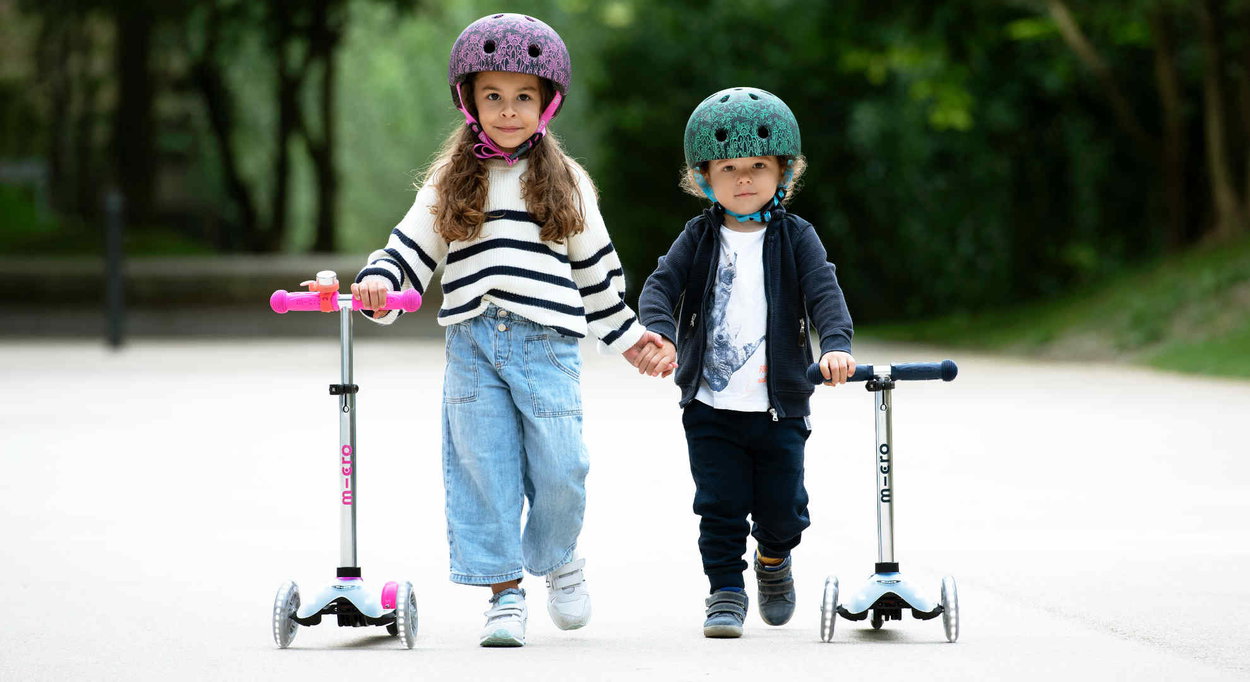 Kids scooter Micro Mini Deluxe Flux LED