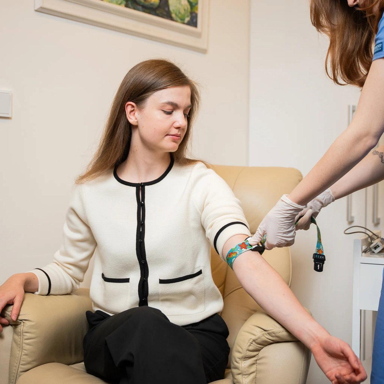 Macromo Female Hormones Blood Test